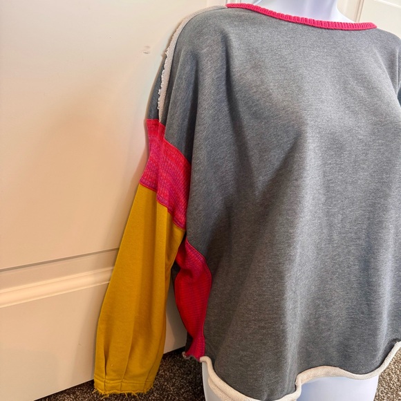 Natural Life knit trim sweatshirt - Picture 7 of 7